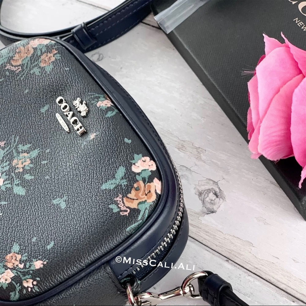 NWT COACH Rose Bouquet Convertible Belt Bag + Card Case Set - Picture 5 of 16